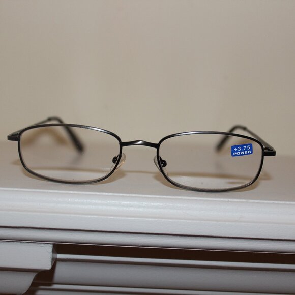 Hilco Reading Glasses +3.75 (VR105) - Picture 1 of 6